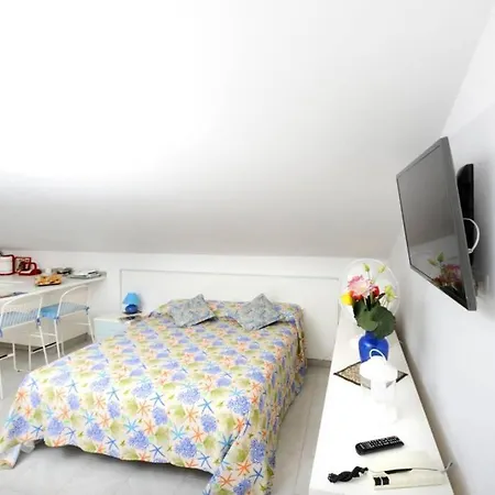 Mamma Rosanna 2 - Flat In With Terrace Holiday home