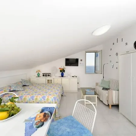 Holiday home Mamma Rosanna 2 - Flat In With Terrace *