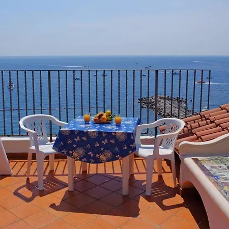 Mamma Rosanna 2 - Flat In With Terrace Holiday home