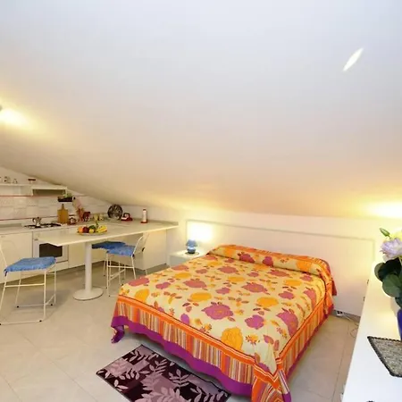 Holiday home Mamma Rosanna 2 - Flat In With Terrace *