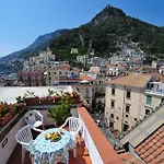 Mamma Rosanna 2 - Flat In With Terrace Hébergement de vacances Amalfi